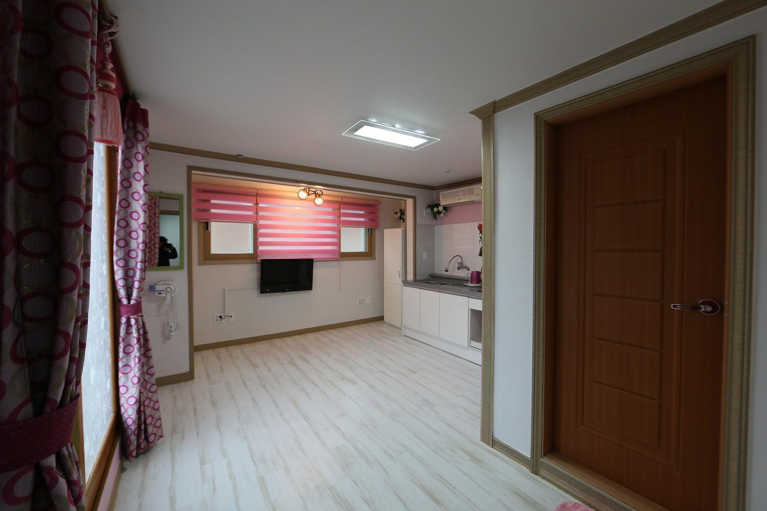 Daecheon Jeulgeoun Pension Boryeong Chambre photo