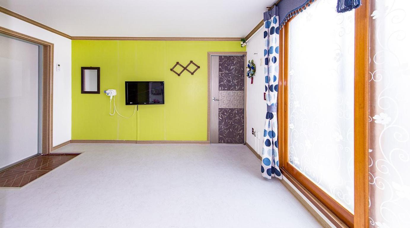 Daecheon Jeulgeoun Pension Boryeong Chambre photo