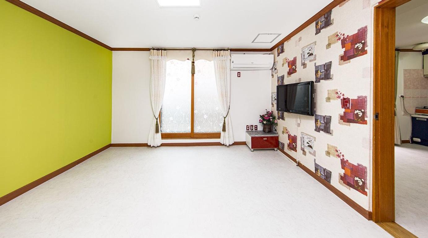 Daecheon Jeulgeoun Pension Boryeong Chambre photo